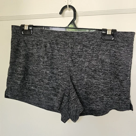 NWOT•Set of 3 short shorts (M&L) - Picture 2 of 7